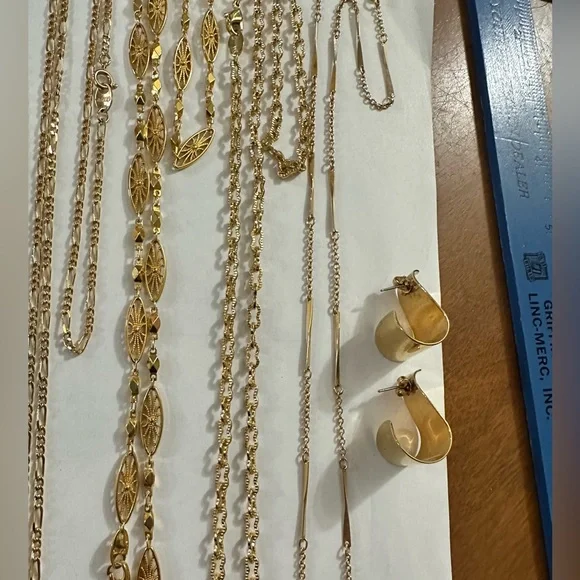 Avon Vintage Jewelry collection - Picture 4 of 5